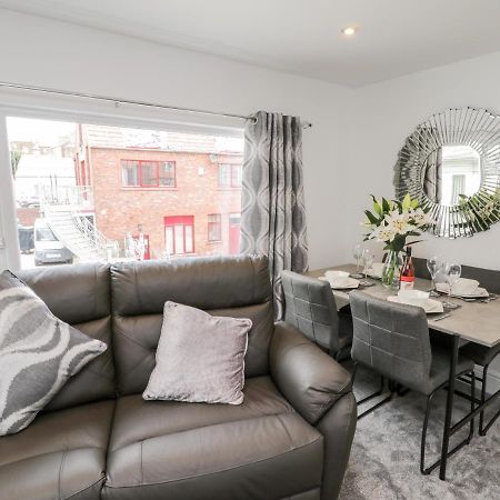 Appartamento Daisy'S Den Whitby Esterno foto