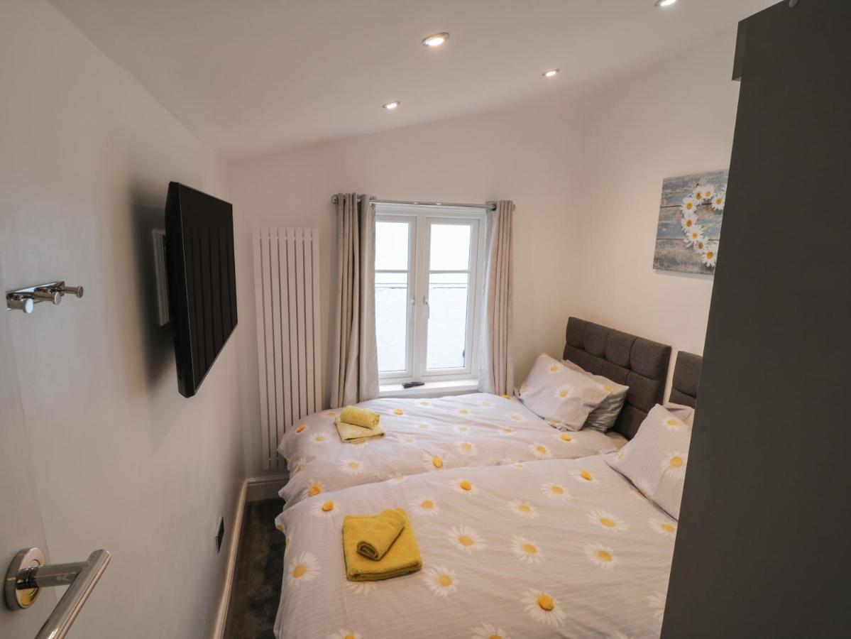 Appartamento Daisy'S Den Whitby Esterno foto