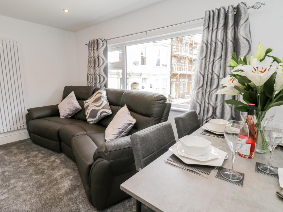 Appartamento Daisy'S Den Whitby Esterno foto