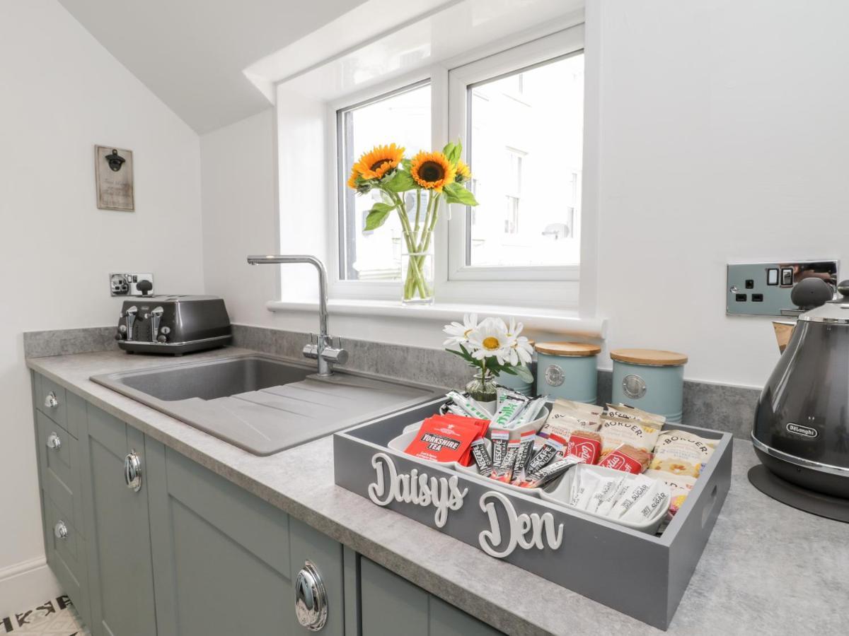 Appartamento Daisy'S Den Whitby Esterno foto